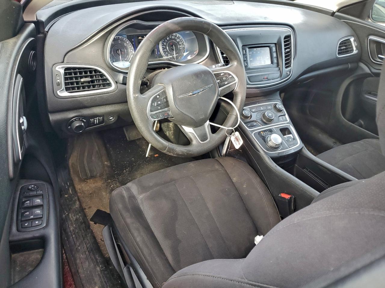 2015 Chrysler 200 Limited VIN: 1C3CCCAB3FN589910 Lot: 94467405