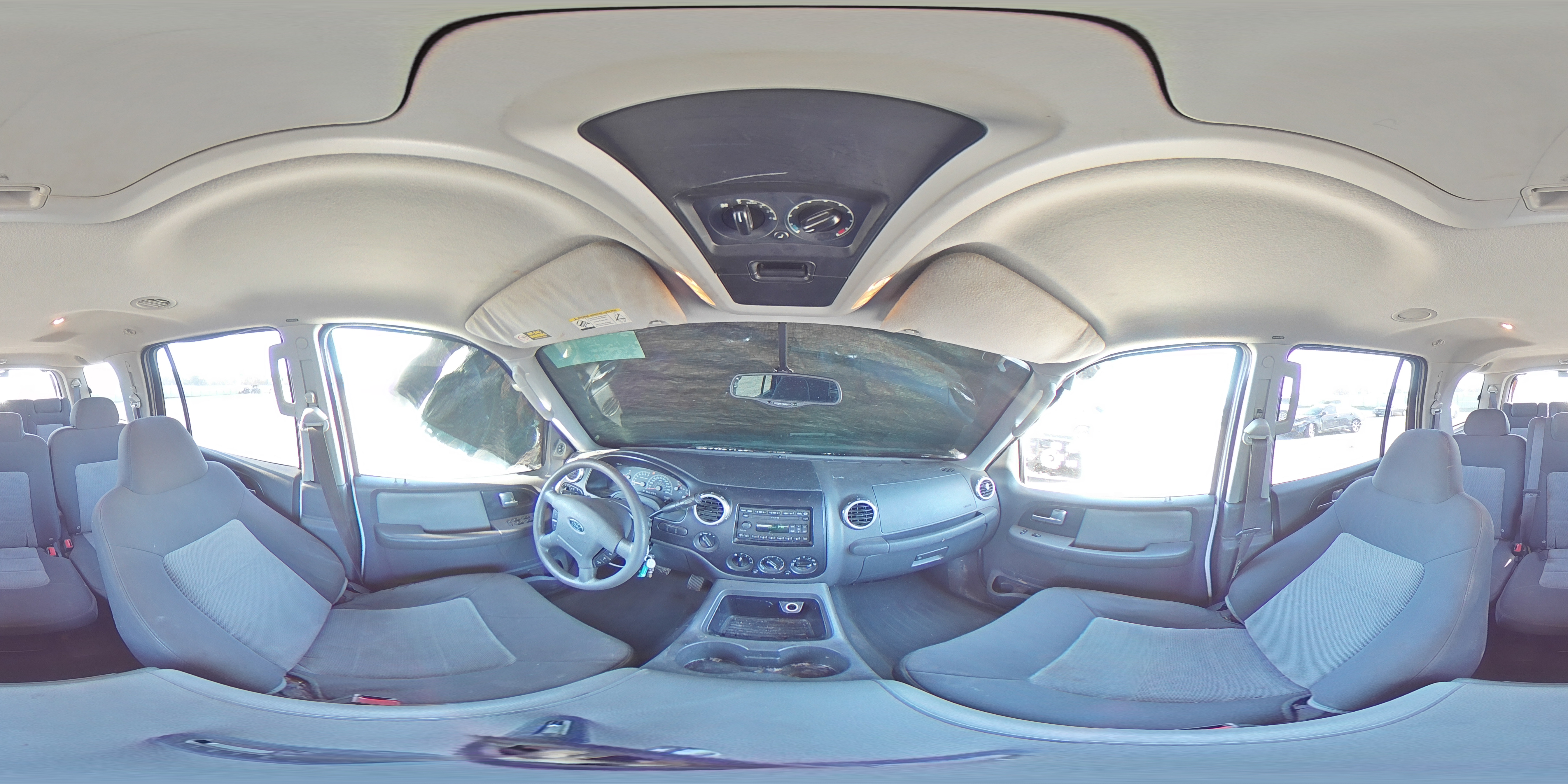 2003 Ford Expedition Xlt VIN: 1FMFU16L73LC15704 Lot: 94916295