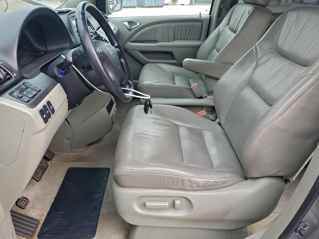 2005 Honda Odyssey Touring VIN: 5FNRL38895B075296 Lot: 94209305