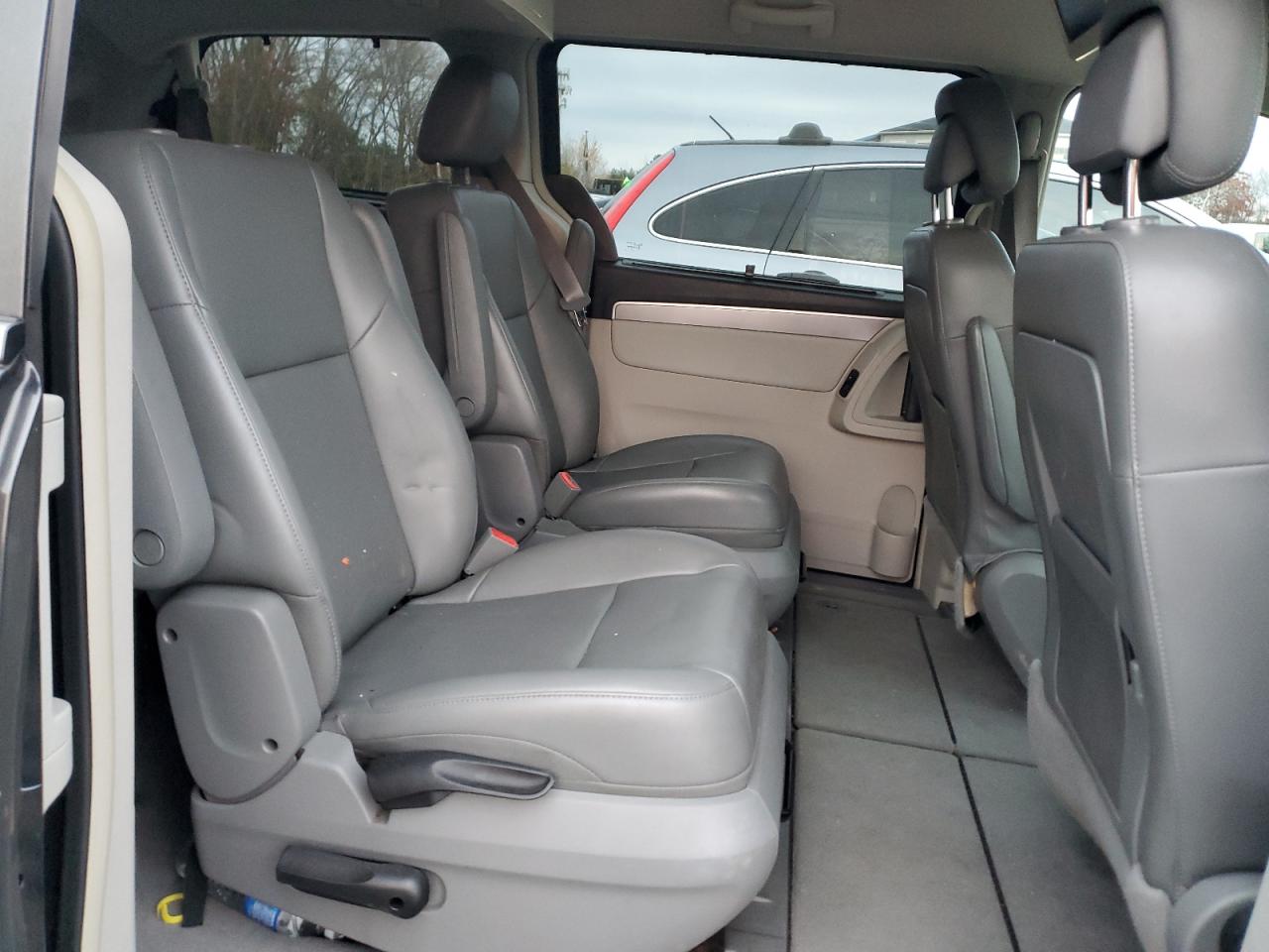 2012 Volkswagen Routan Se VIN: 2C4RVABG0CR355138 Lot: 91689225