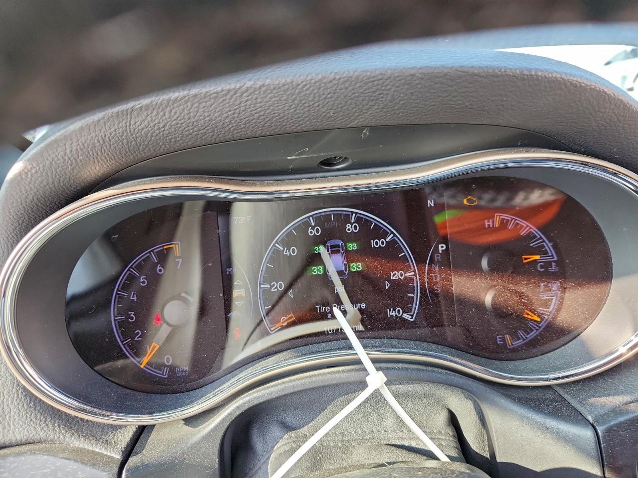 2015 Jeep Grand Cherokee Limited VIN: 1C4RJFBG2FC852925 Lot: 93749735