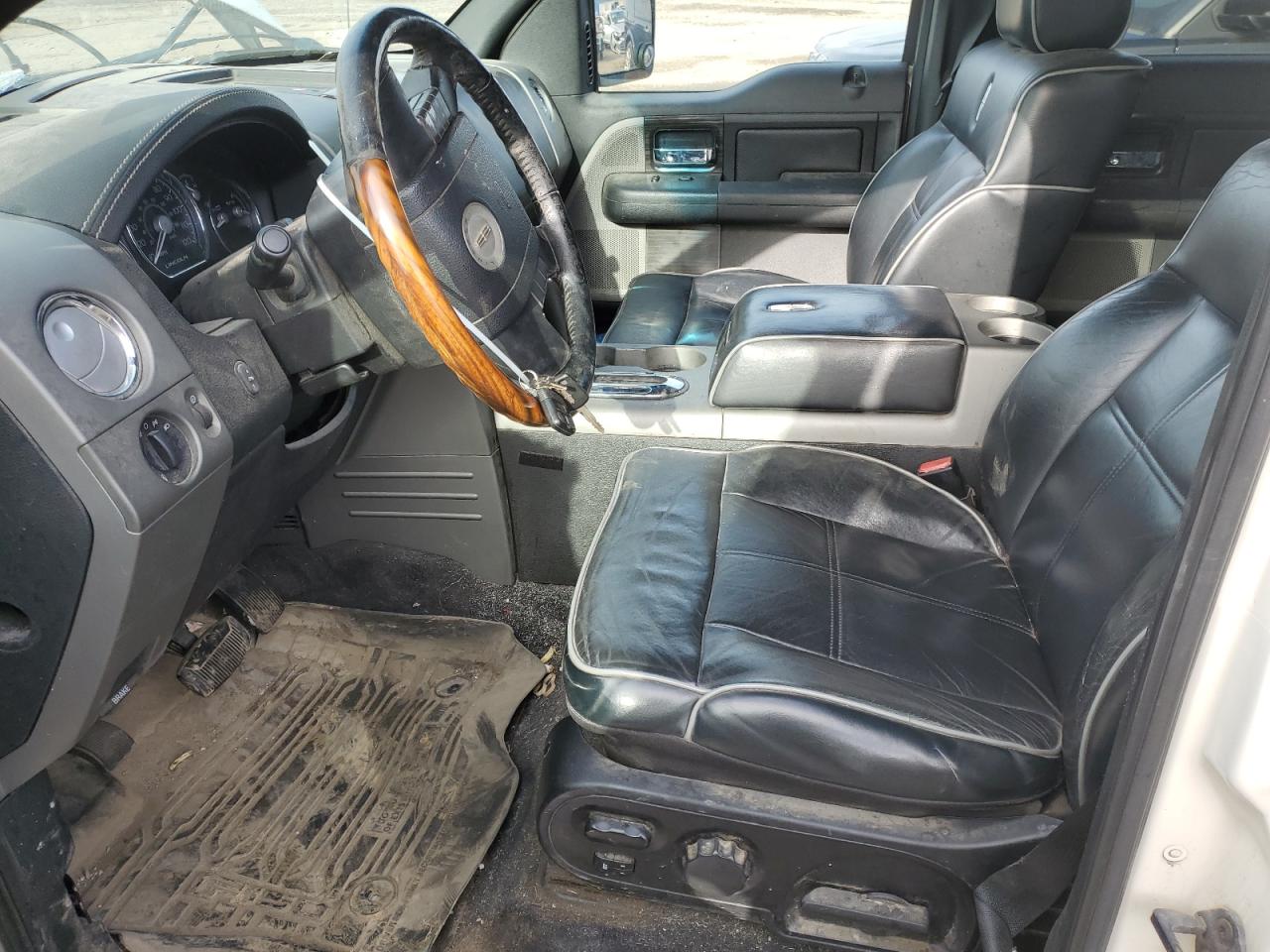 2007 Lincoln Mark Lt VIN: 5LTPW18557FJ09562 Lot: 92074905