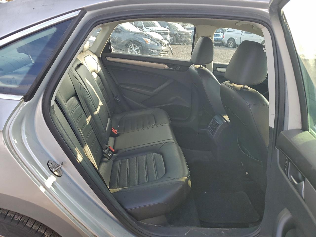 2015 Volkswagen Passat Se VIN: 1VWBS7A36FC107739 Lot: 94294275