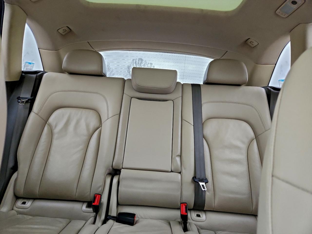 2017 Audi Q5 Premium VIN: WA1C2AFP2HA046477 Lot: 93985735