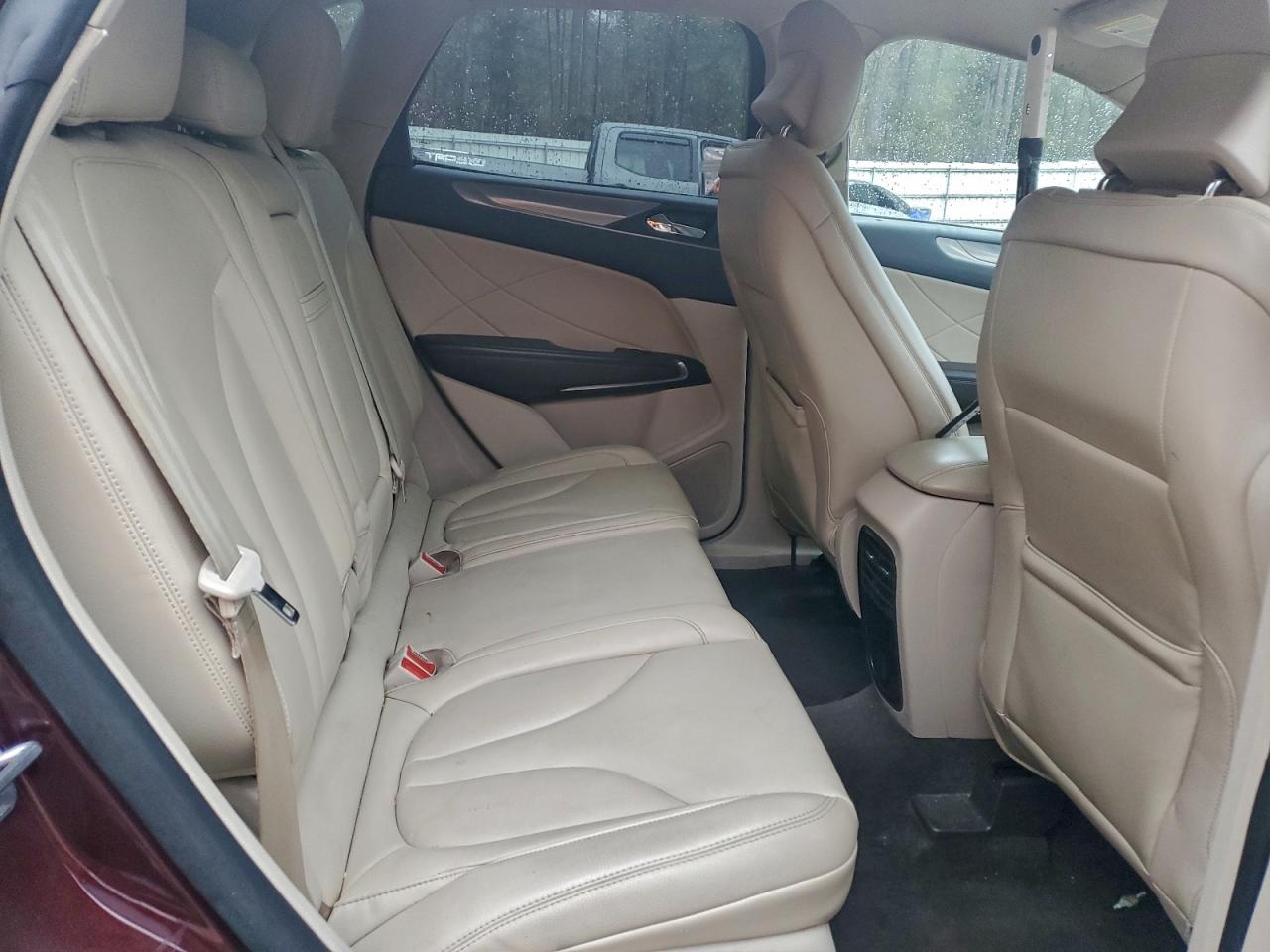 2018 Lincoln Mkc Premiere VIN: 5LMCJ1D9XJUL17702 Lot: 93899105