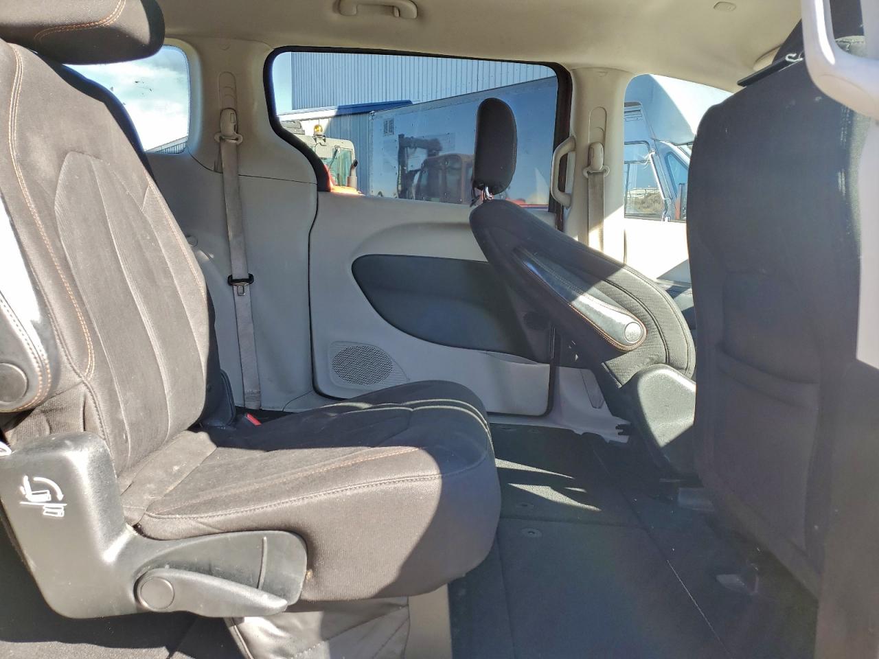 2017 Chrysler Pacifica Lx VIN: 2C4RC1CG3HR509143 Lot: 93694875