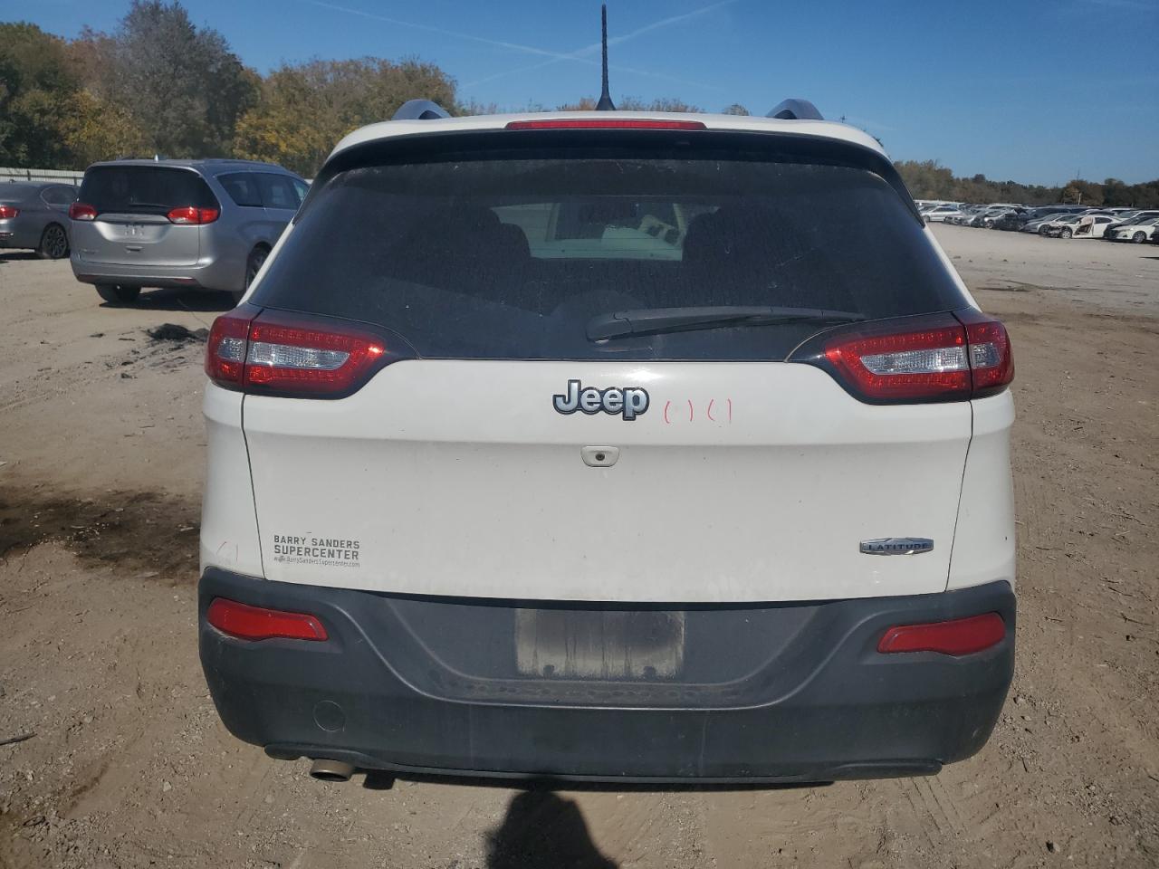 2018 Jeep Cherokee Latitude VIN: 1C4PJLCB7JD566726 Lot: 91573905