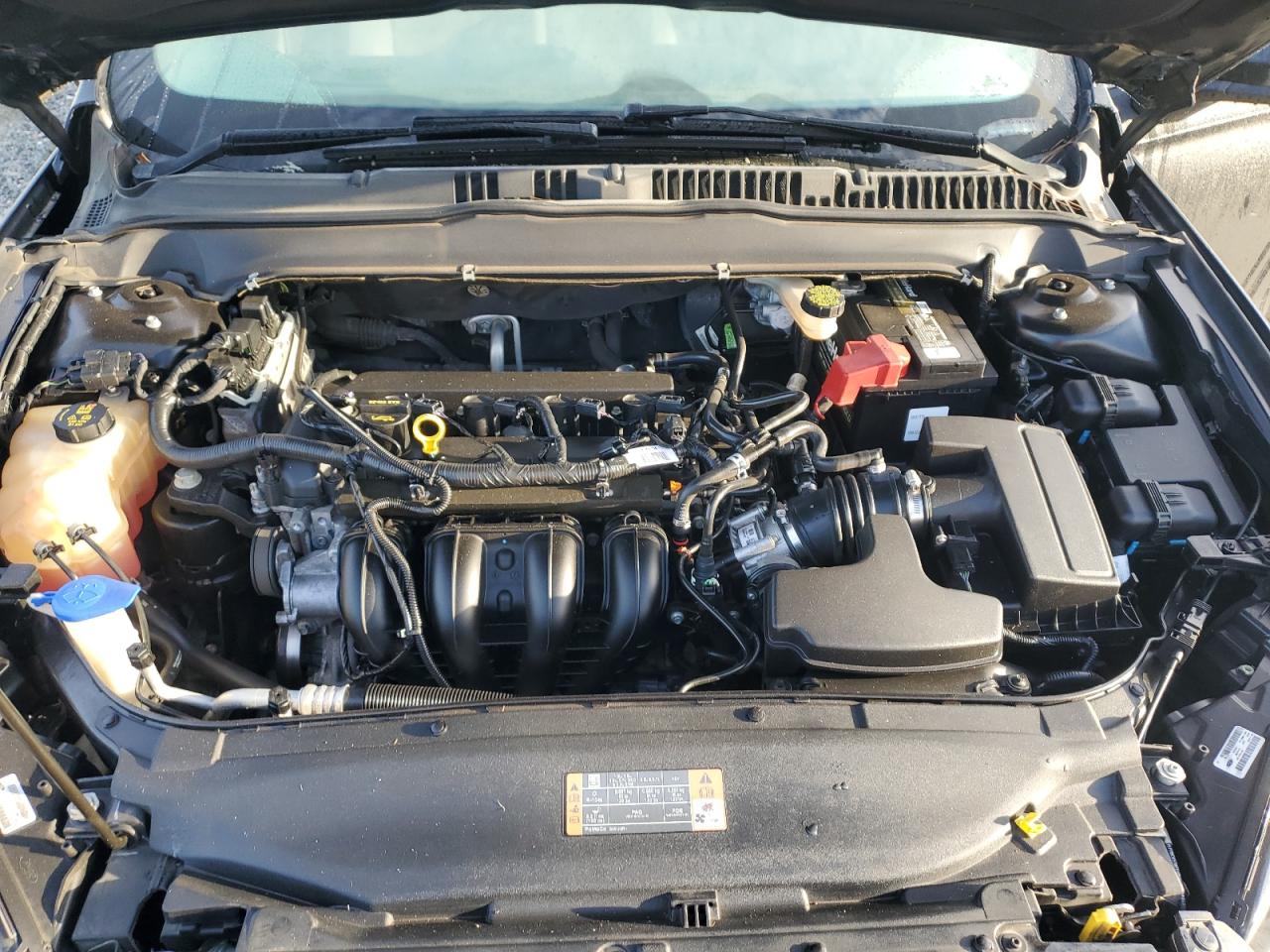 2015 Ford Fusion S VIN: 3FA6P0G74FR293702 Lot: 92578665