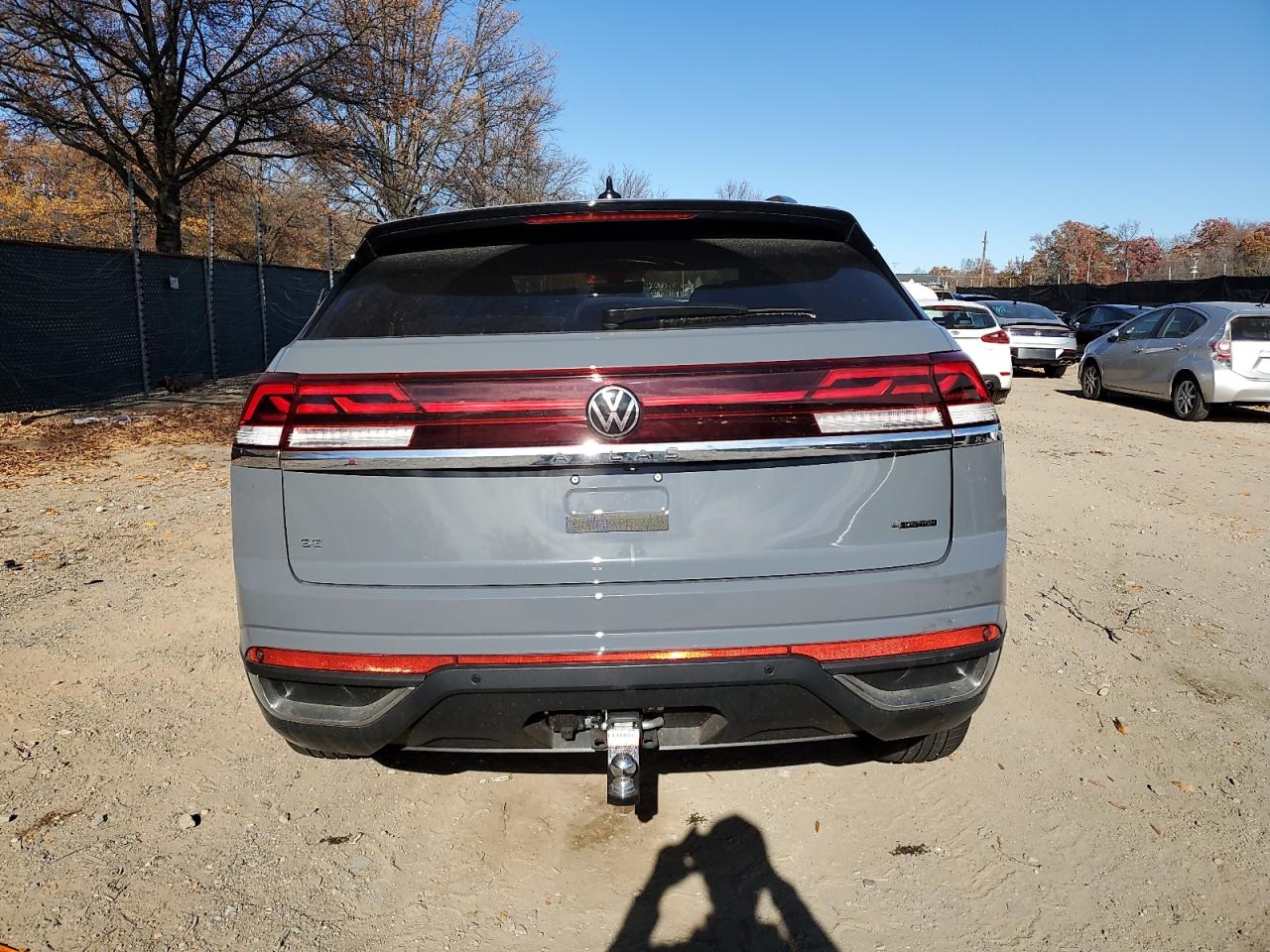 2025 Volkswagen Atlas Cross Sport Se VIN: 1V2KE2CA2SC214367 Lot: 91509295
