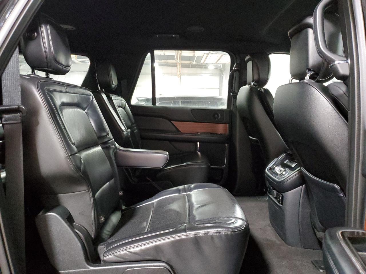 2019 Lincoln Navigator L Select VIN: 5LMJJ3JT5KEL06931 Lot: 92887935