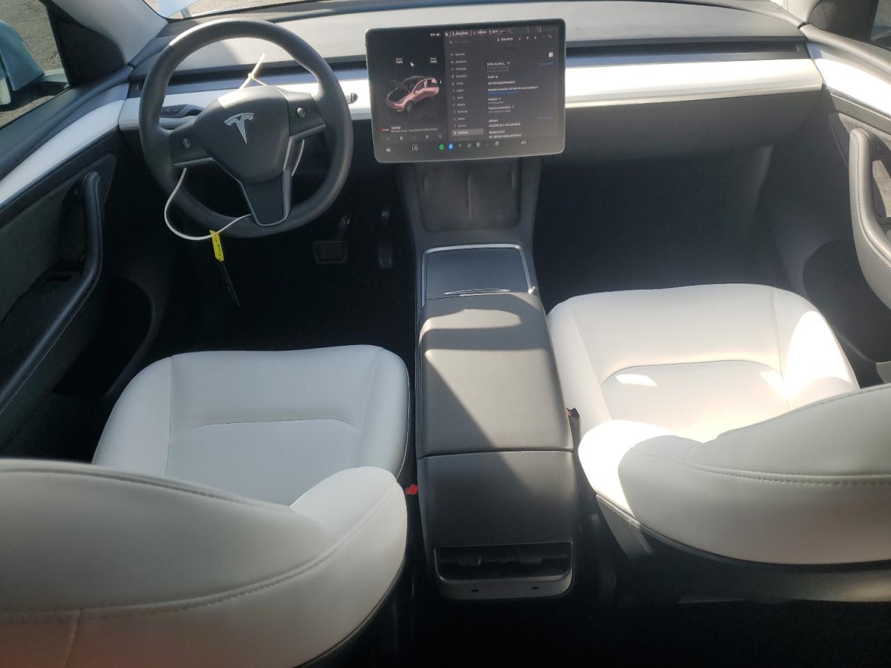 2023 Tesla Model Y VIN: 7SAYGDEE3PF804074 Lot: 90860945