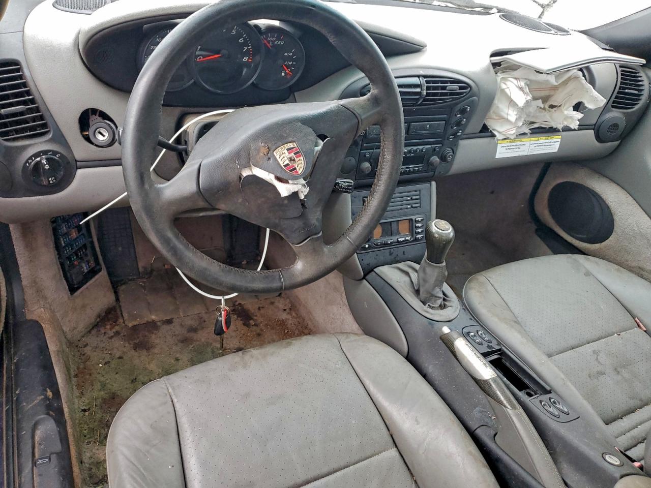 2001 Porsche Boxster VIN: WP0CA29811U620770 Lot: 93221135