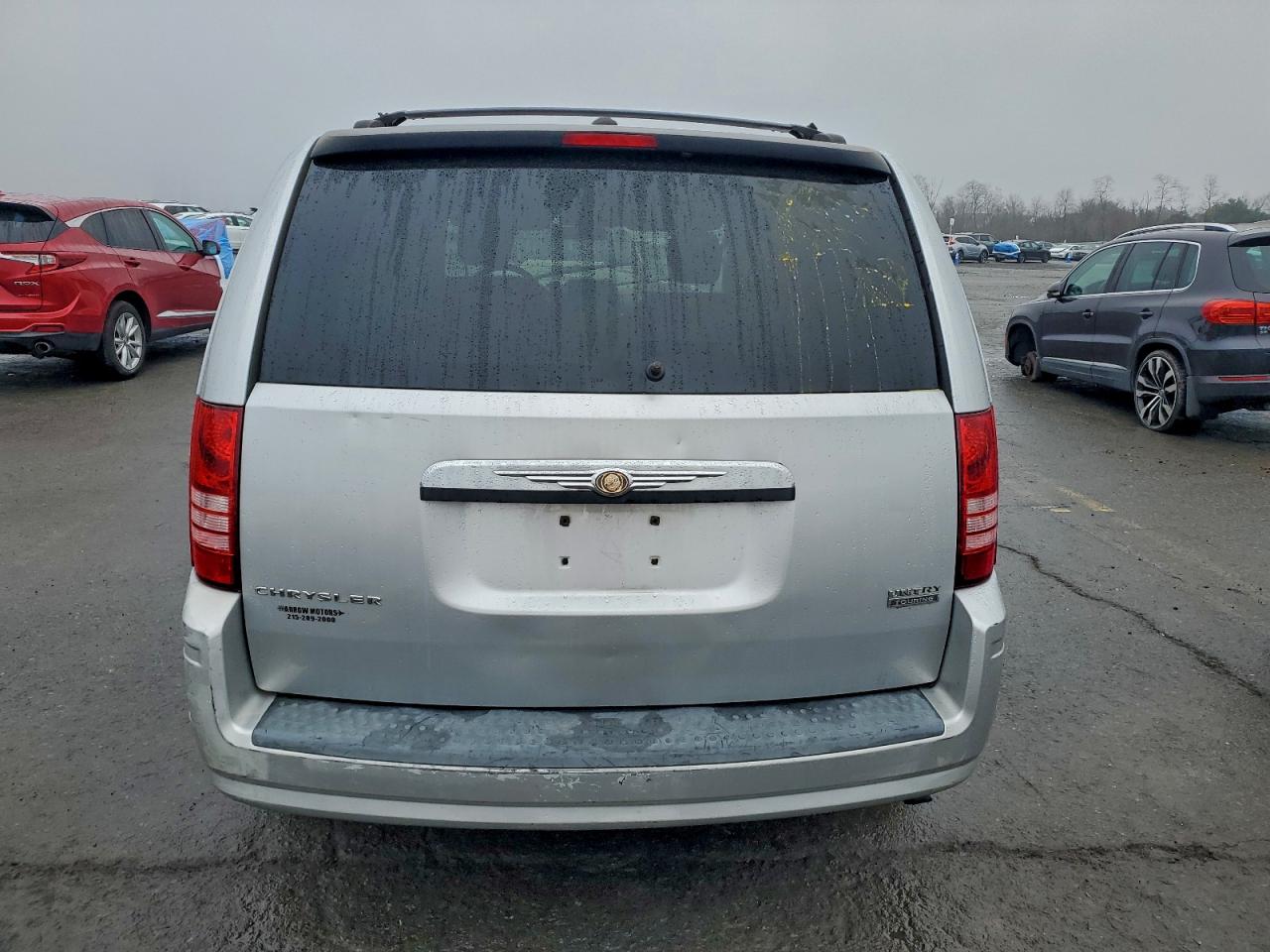 2009 Chrysler Town & Country Touring VIN: 2A8HR54109R572237 Lot: 94306145