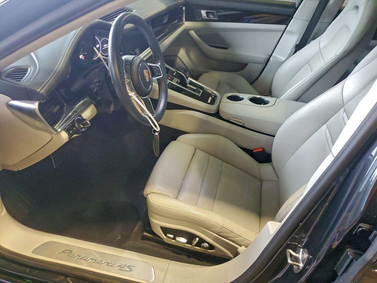 2018 Porsche Panamera 4S VIN: WP0AB2A73JL136189 Lot: 93825345