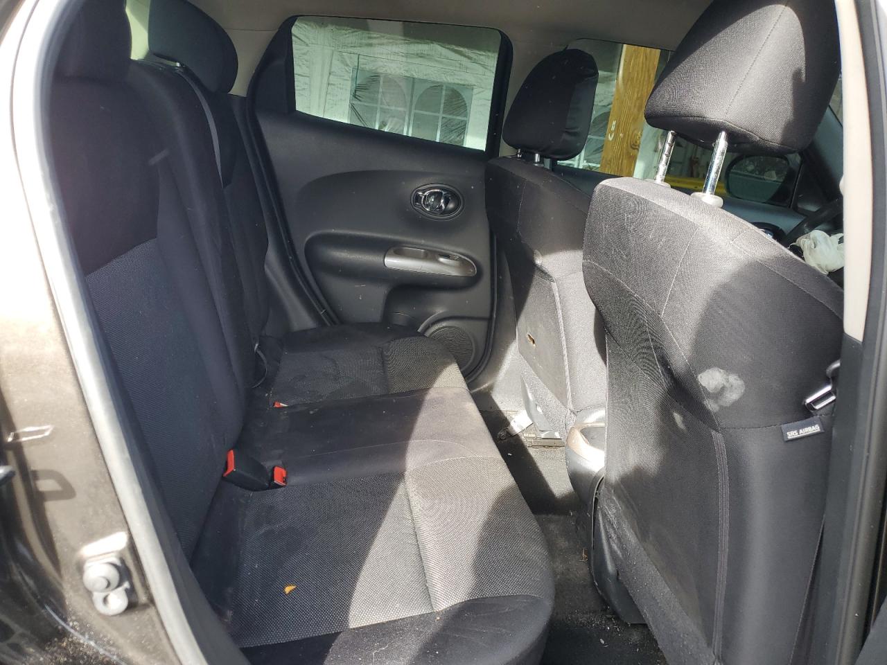 2013 Nissan Juke S VIN: JN8AF5MR4DT214829 Lot: 92068665