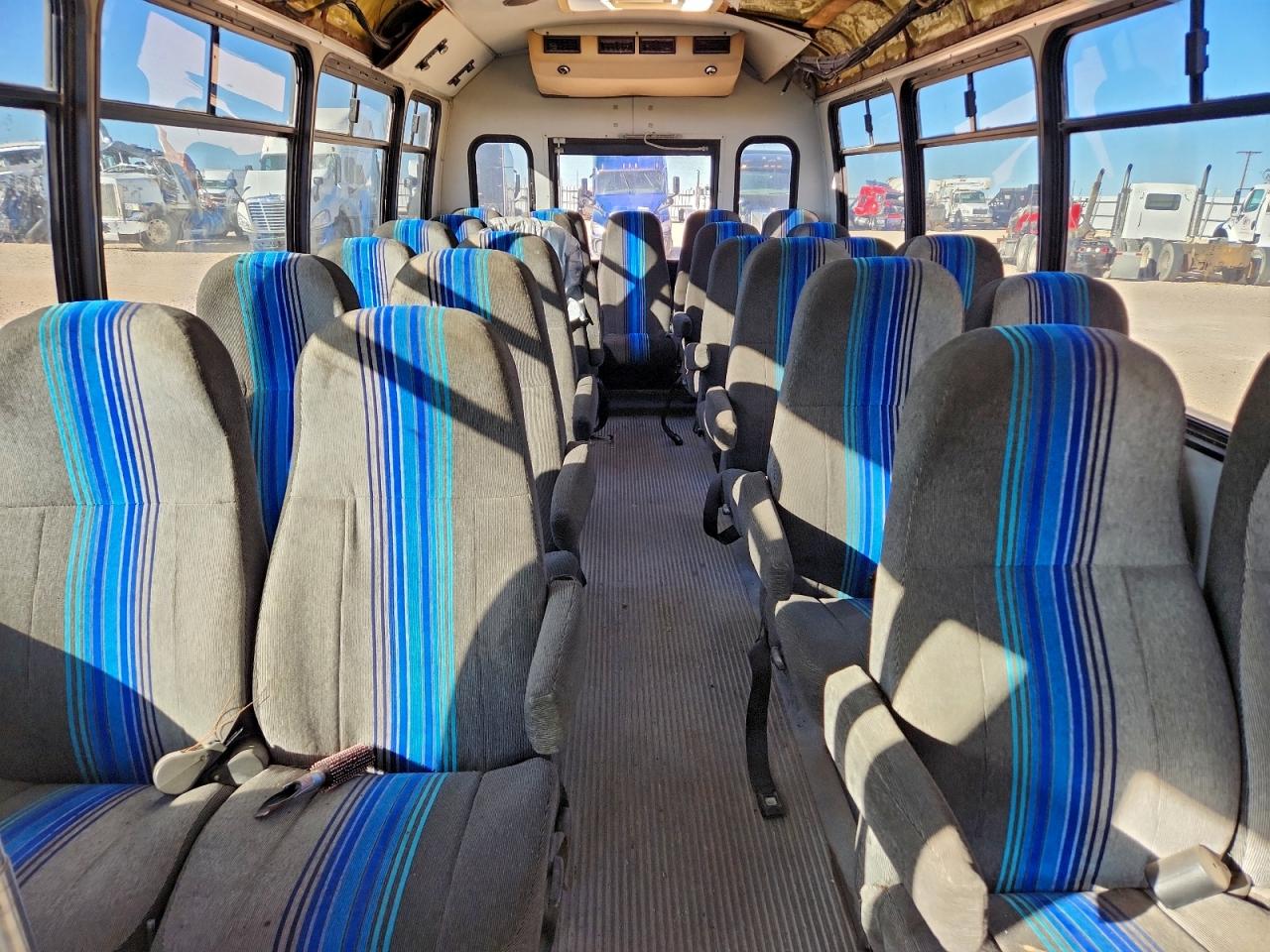 1995 Ford Econoline E350 Cutaway Van VIN: 1FDKE30G9SHA04556 Lot: 93916565