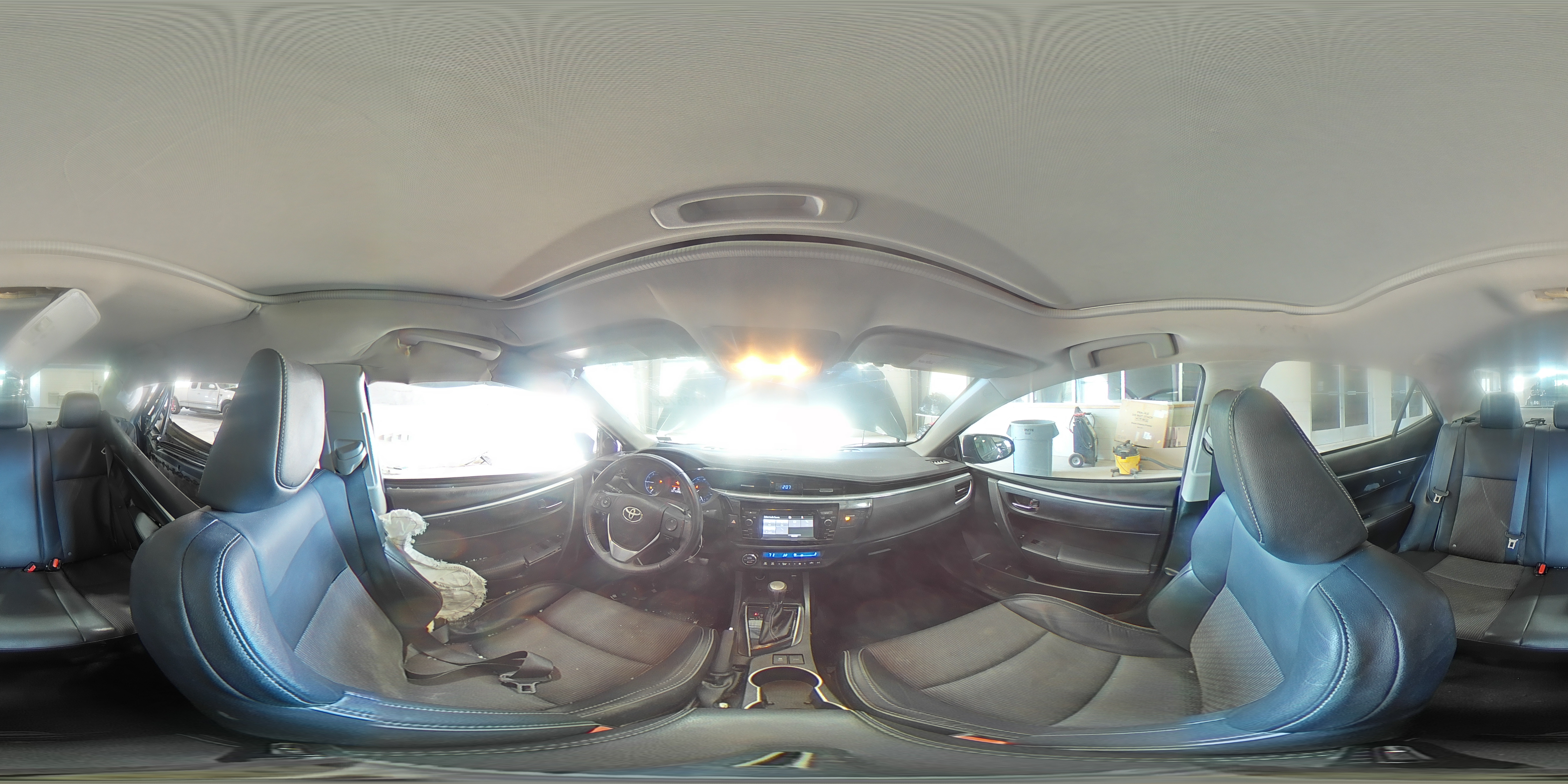 2014 Toyota Corolla L VIN: 5YFBURHE4EP111956 Lot: 91223575