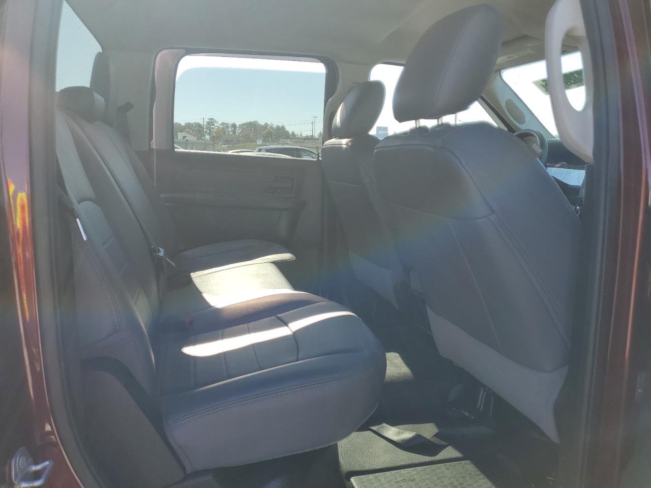 2020 Ram 1500 Classic Tradesman VIN: 3C6RR6KG8LG133946 Lot: 92726775