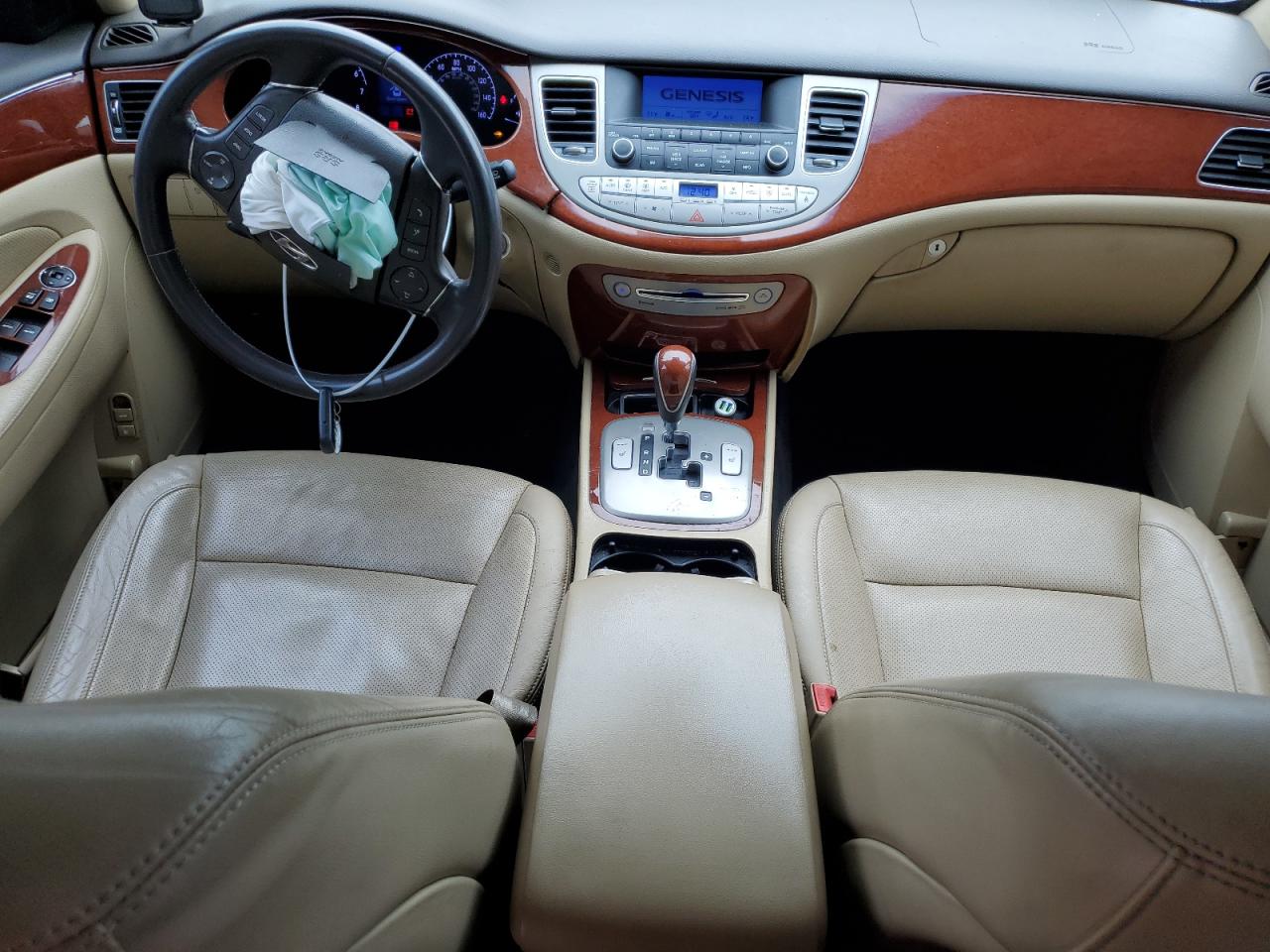 2013 Hyundai Genesis 3.8L VIN: KMHGC4DD5DU210372 Lot: 91720175