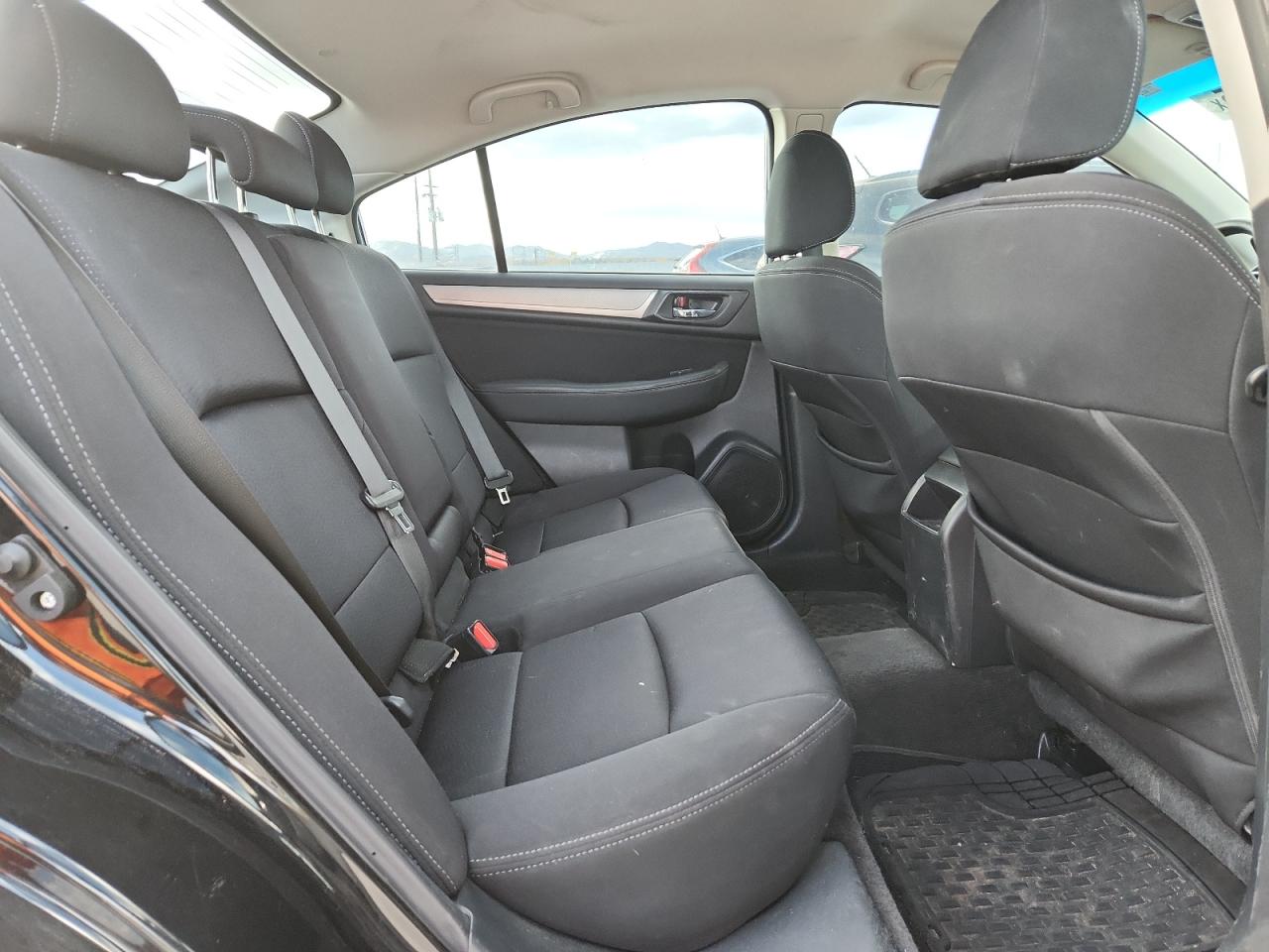 2015 Subaru Legacy 2.5I Premium VIN: 4S3BNBC68F3035267 Lot: 91820095