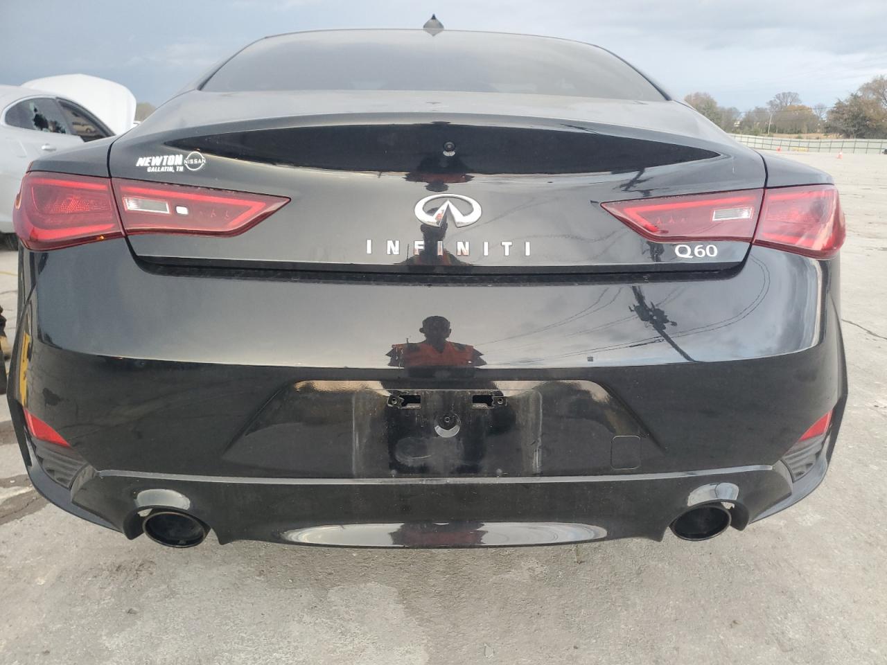 2018 Infiniti Q60 Luxe 300 VIN: JN1EV7EK1JM342600 Lot: 93619905