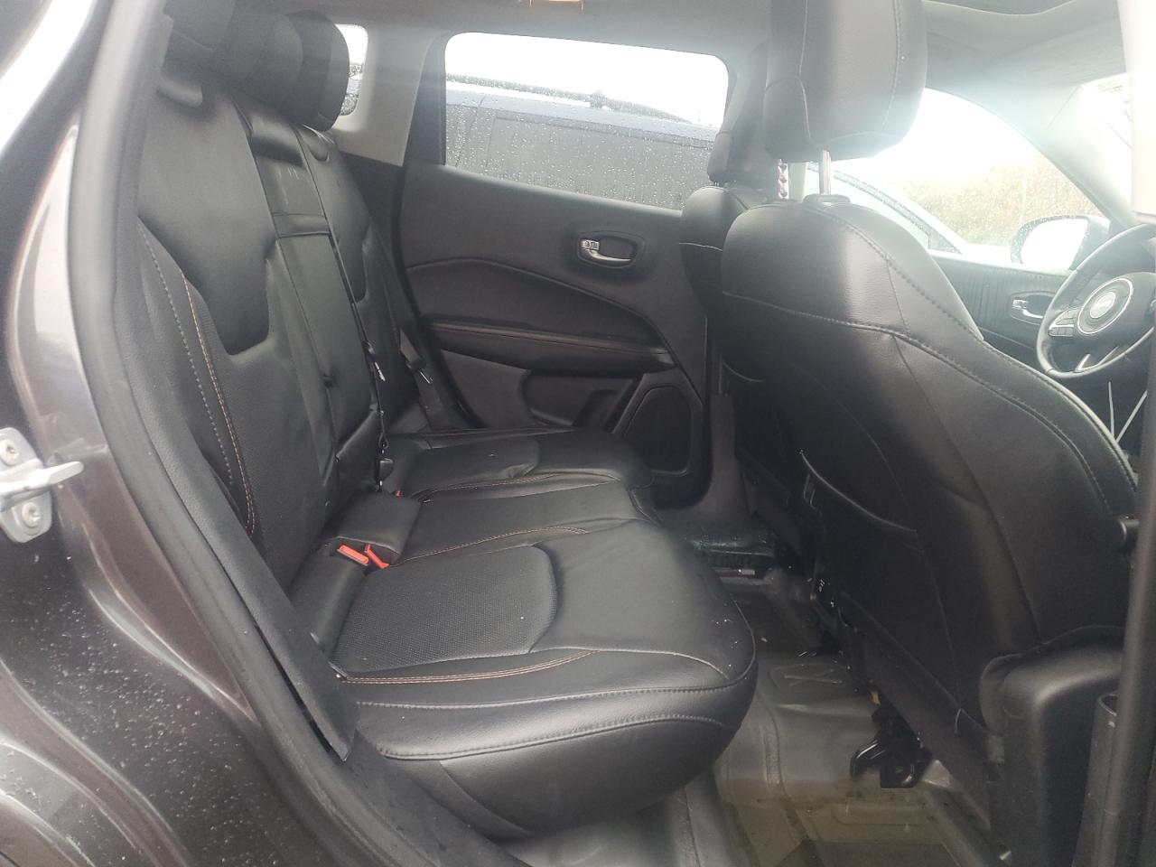 2018 Jeep Compass Limited VIN: 3C4NJDCB4JT492012 Lot: 91270715