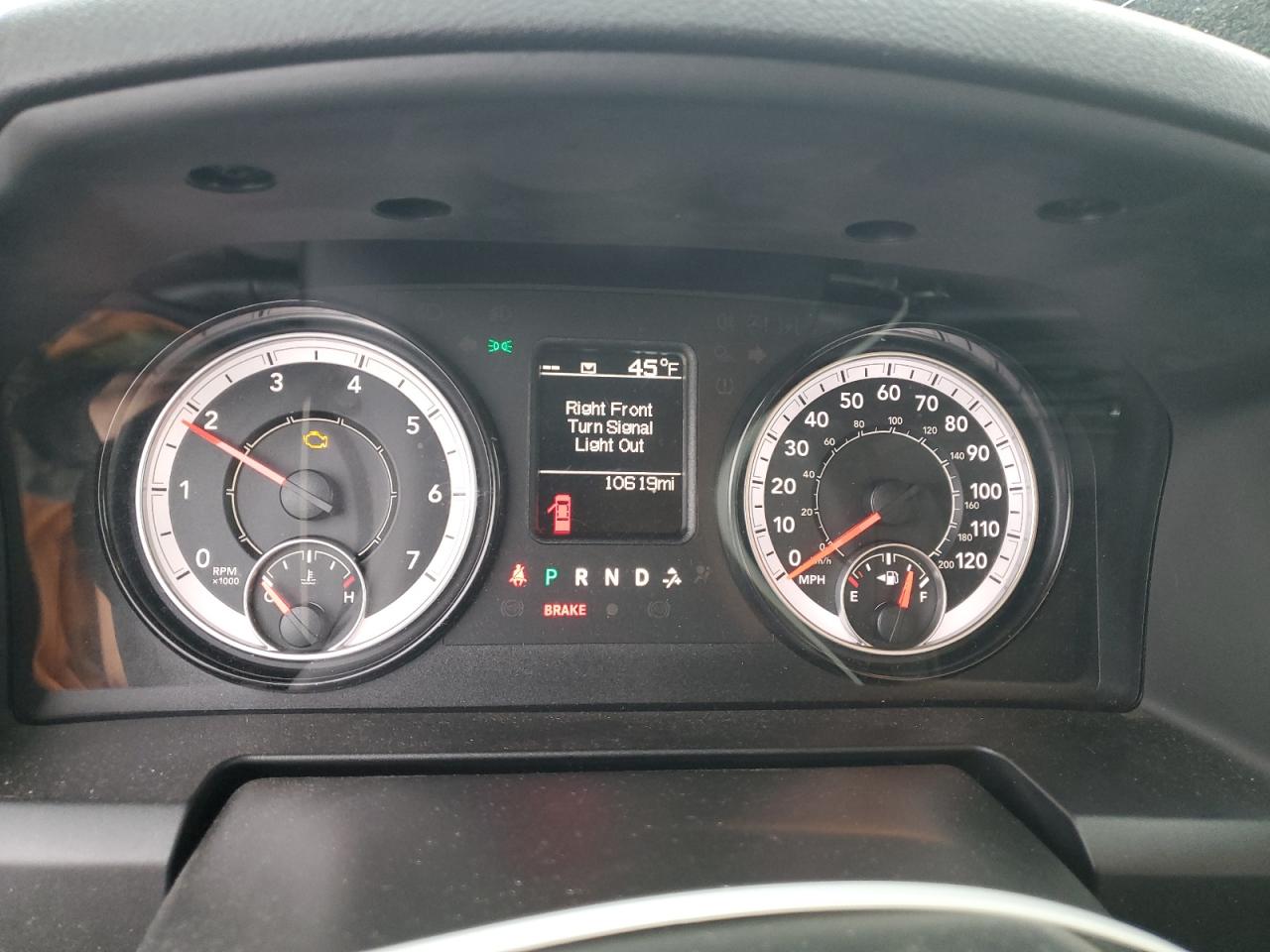 2022 Ram 1500 Classic Tradesman VIN: 3C6JR6DG9NG233633 Lot: 92860835