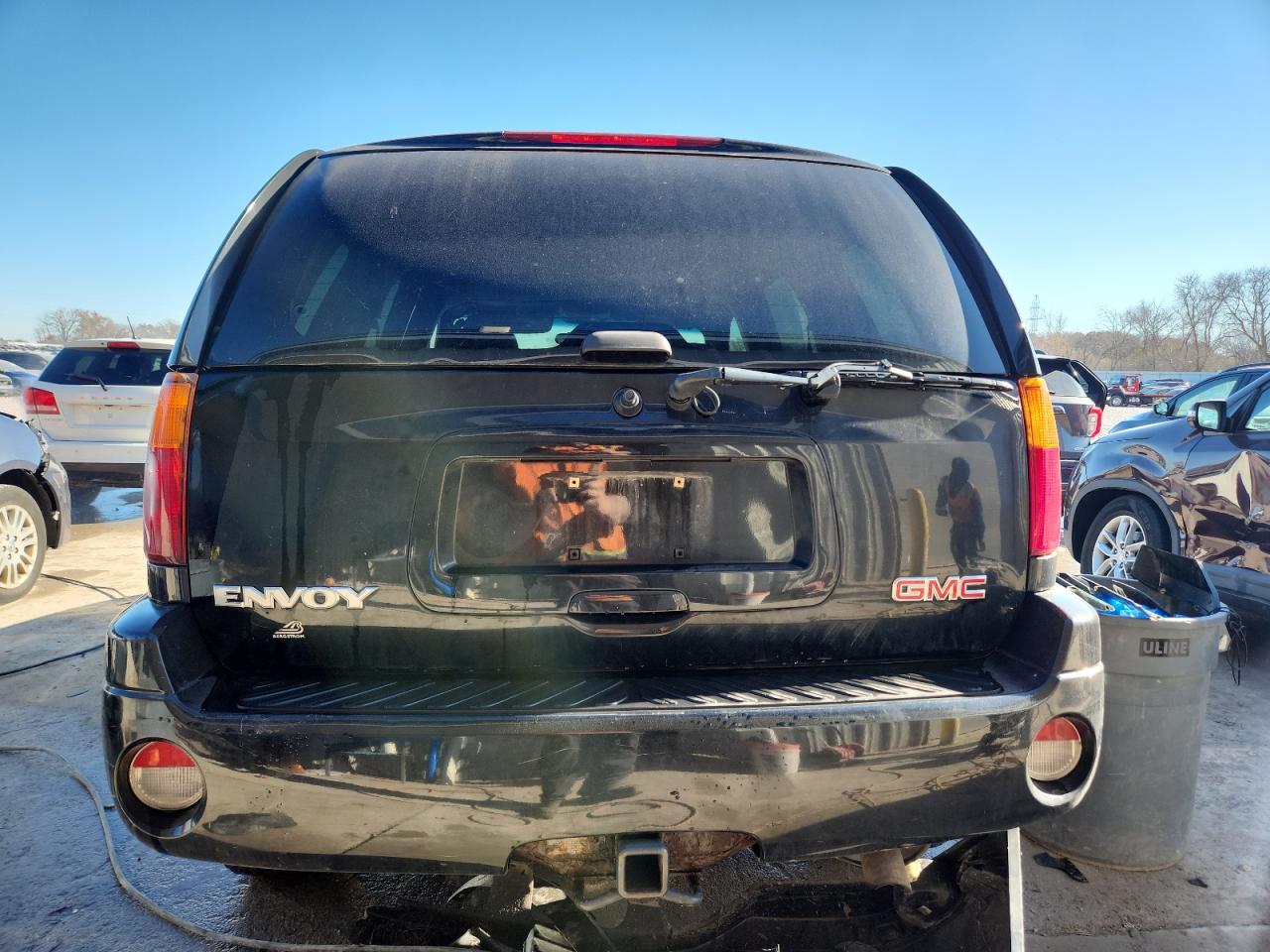 2004 GMC Envoy VIN: 1GKDT13S542223175 Lot: 92849695