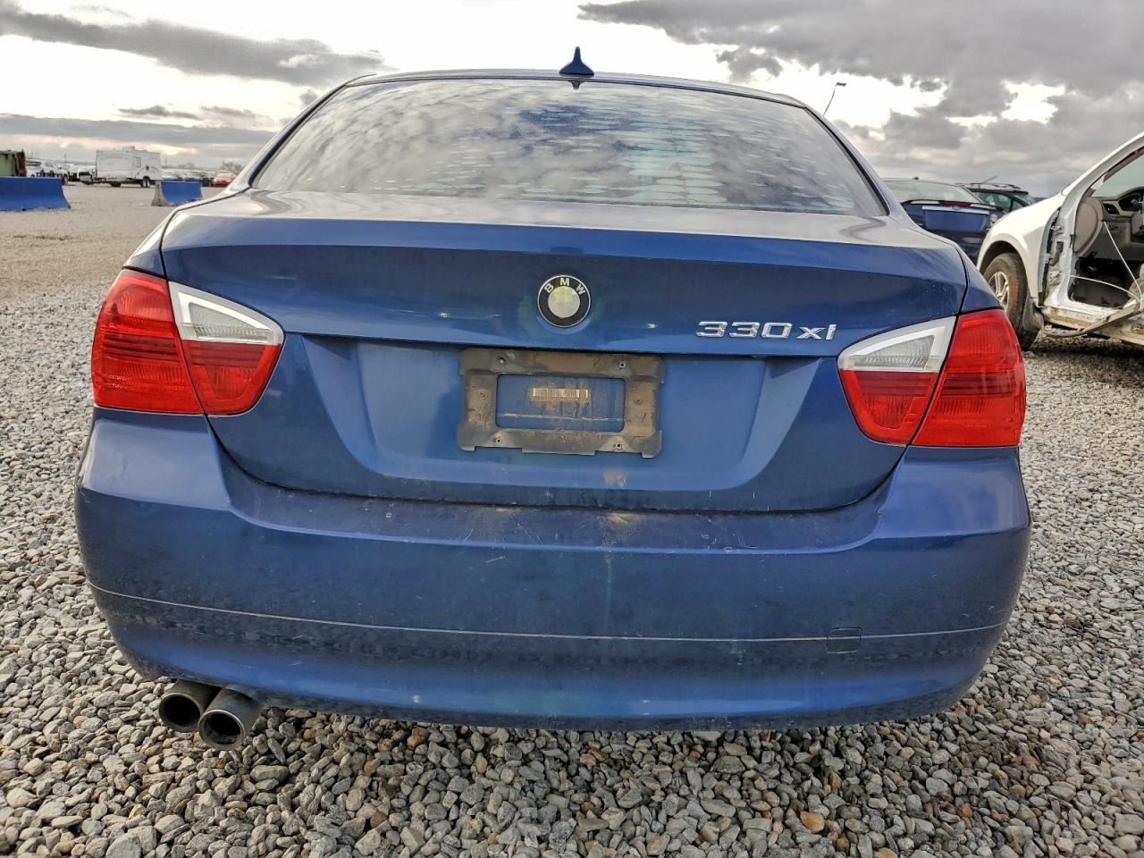 Фото: WBAVD33506KV64678