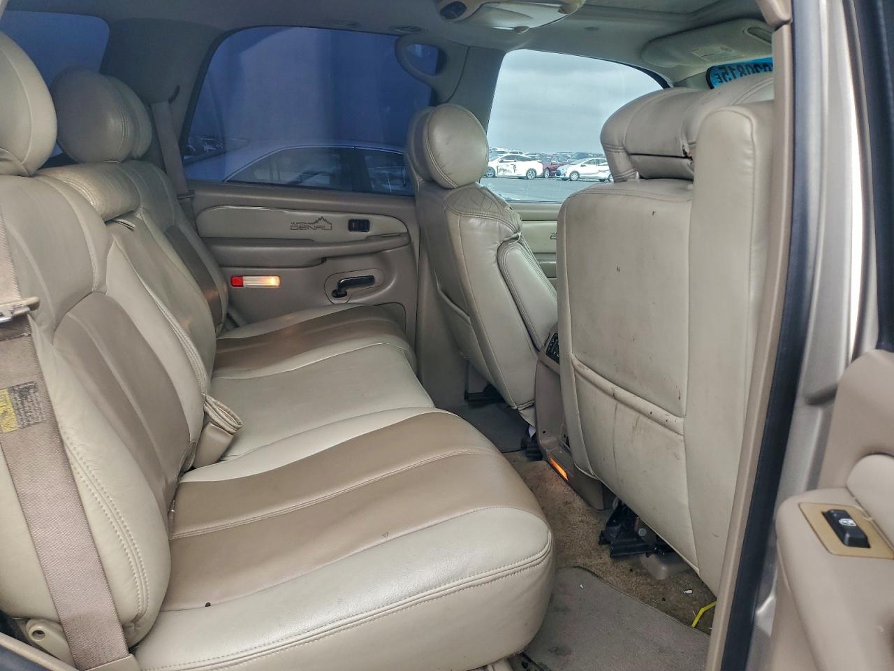 2002 GMC Denali VIN: 1GKEK63U32J187396 Lot: 93920815