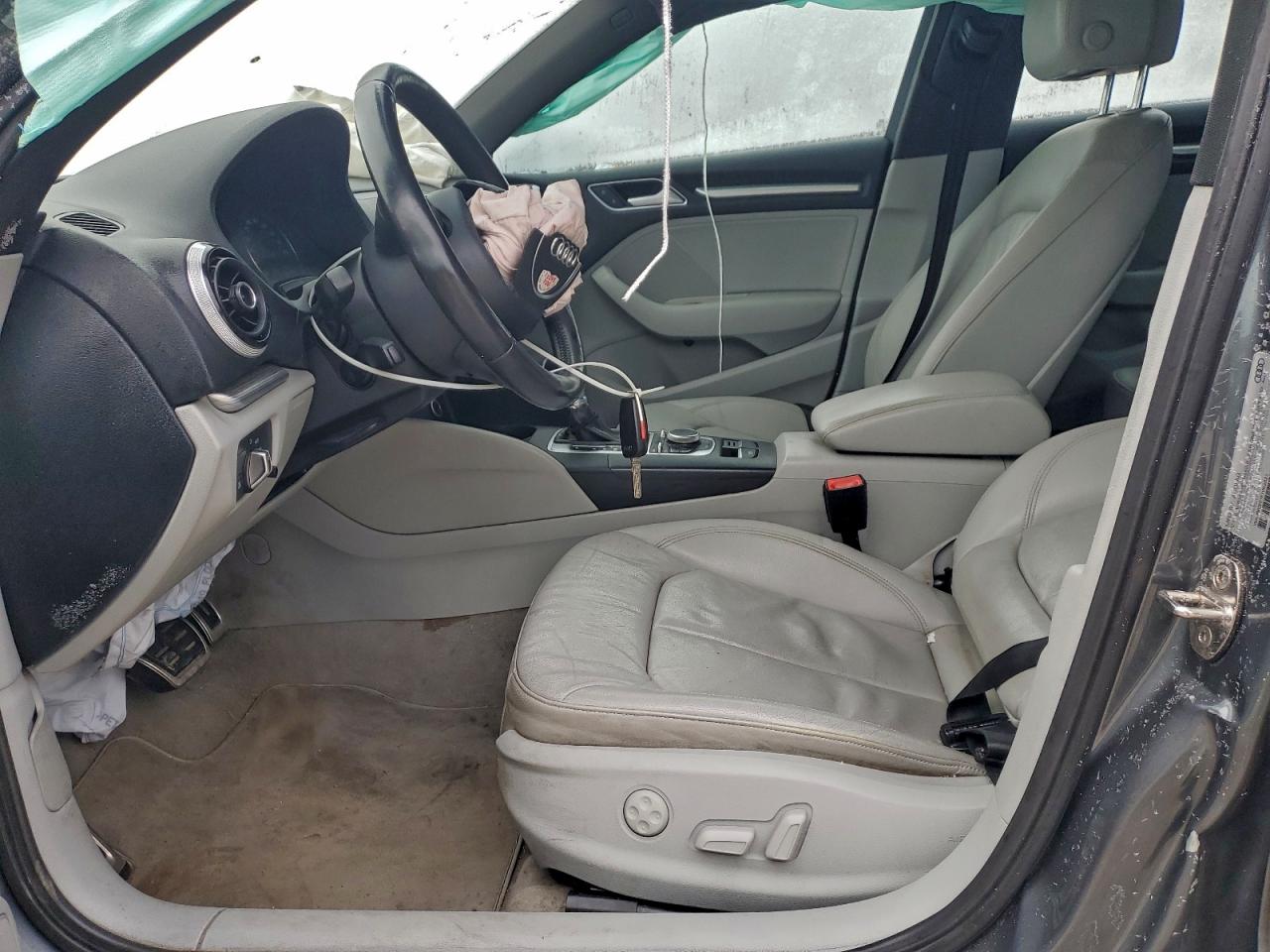 2015 Audi A3 Premium VIN: WAUBFGFF1F1092621 Lot: 93673065