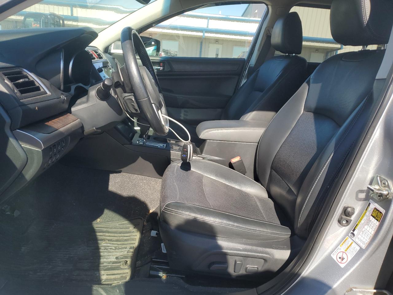 2015 Subaru Outback 2.5I Limited VIN: 4S4BSBNC1F3304734 Lot: 91078265