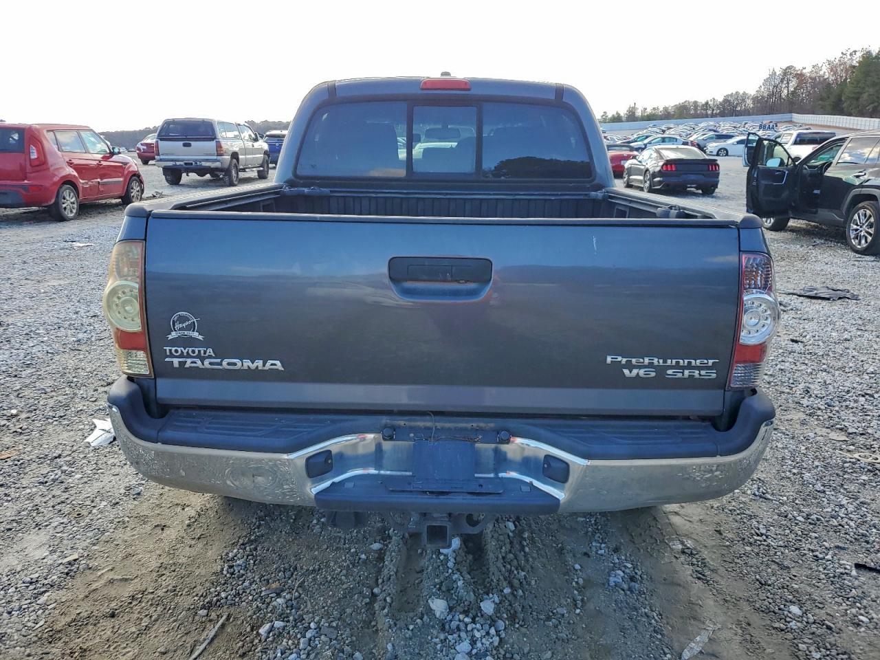 2010 Toyota Tacoma Double Cab Prerunner VIN: 5TEJU4GN2AZ682429 Lot: 94411525