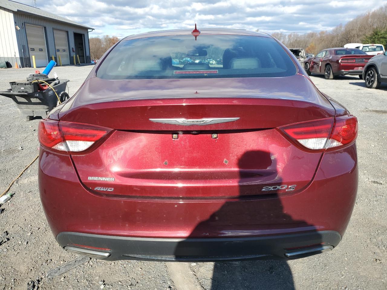 2015 Chrysler 200 S VIN: 1C3CCCDG2FN530581 Lot: 92598865