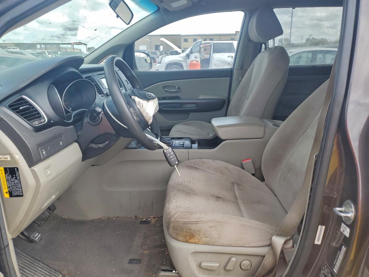 2015 Kia Sedona Lx VIN: KNDMB5C13F6040818 Lot: 92722545