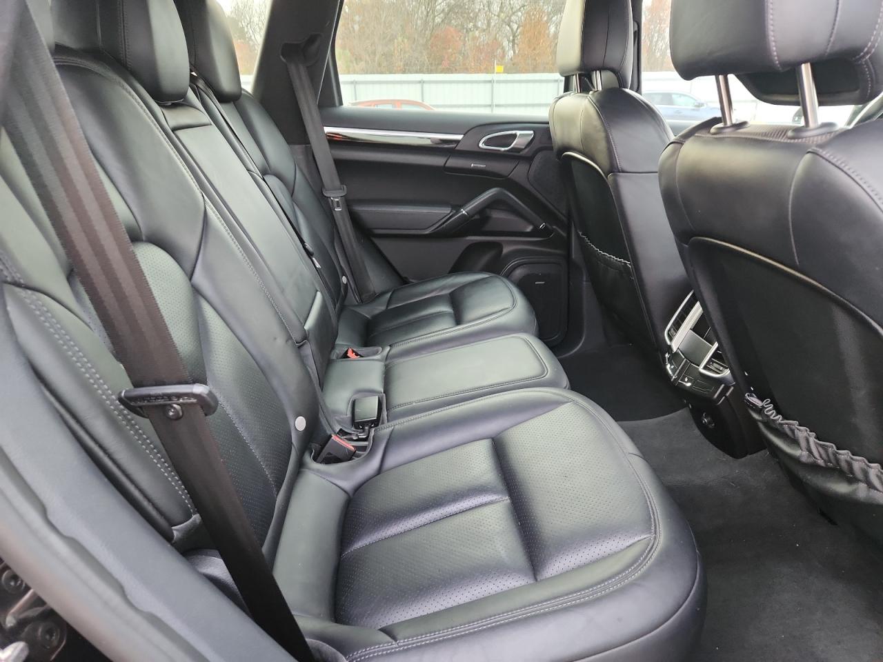 2016 Porsche Cayenne Se Hybrid VIN: WP1AE2A22GLA17729 Lot: 93098355