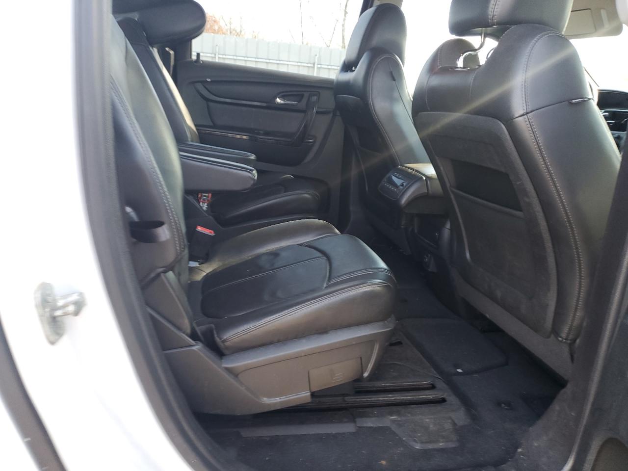 2017 GMC Acadia Limited Slt-2 VIN: 1GKKVSKD2HJ303751 Lot: 91856355