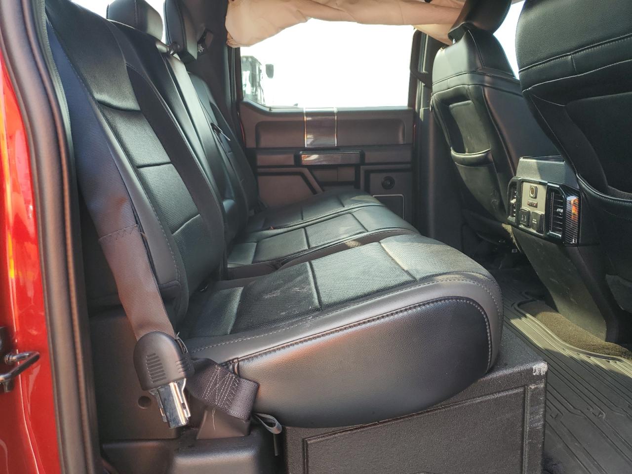 2019 Ford F150 Raptor VIN: 1FTFW1RG4KFB43368 Lot: 93590275