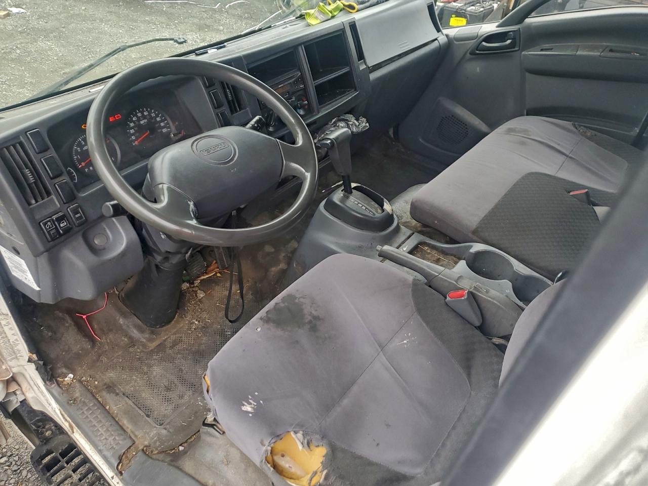 2014 Isuzu Npr Hd VIN: 54DC4W1B9ES803238 Lot: 92985105