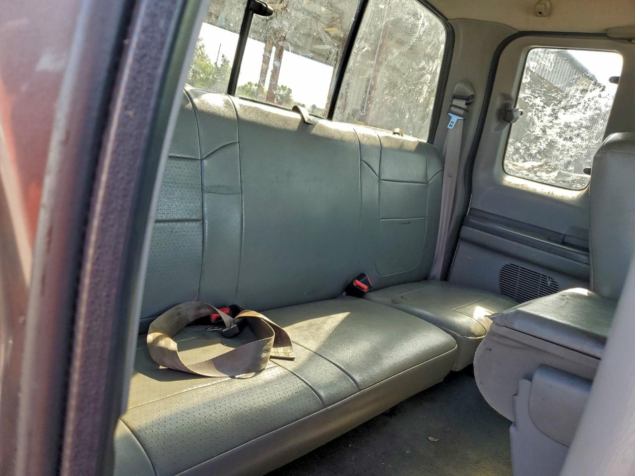 2003 Ford F250 Super Duty VIN: 1FTNX21L93EB13801 Lot: 94271395