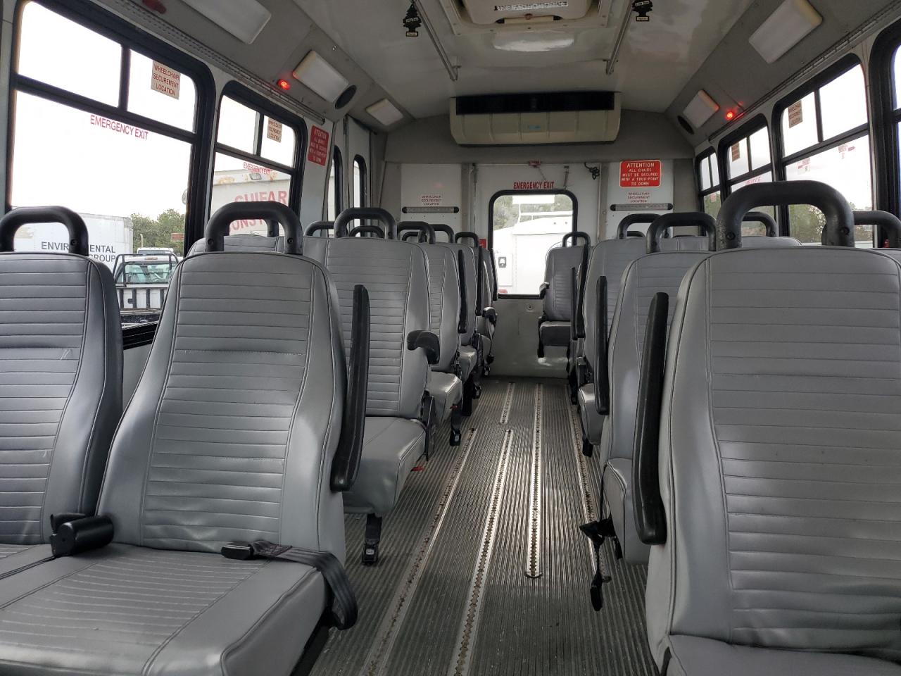 2010 Ford Econoline E450 Super Duty Cutaway Van VIN: 1FDFE4FSXADA90081 Lot: 93370395