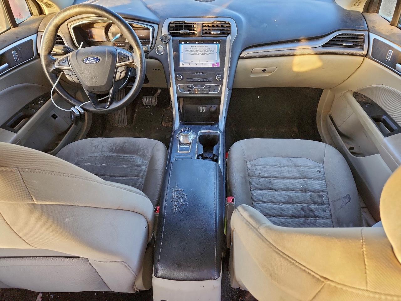 2019 Ford Fusion Se VIN: 3FA6P0LU3KR222271 Lot: 94187525