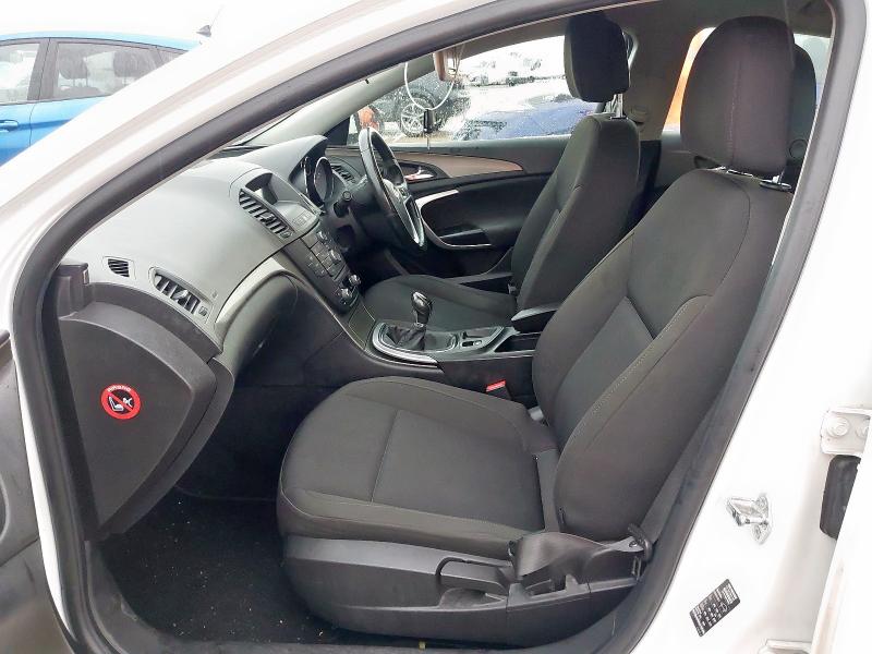 2012 VAUXHALL INSIGNIA 1.8I 16V EXCLUSIV 5DR