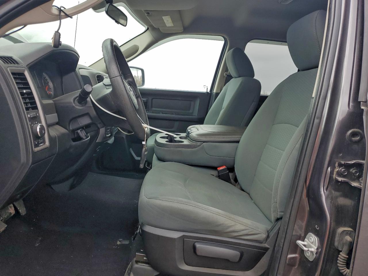 2017 Ram 1500 St VIN: 1C6RR7FT0HS789751 Lot: 93972765