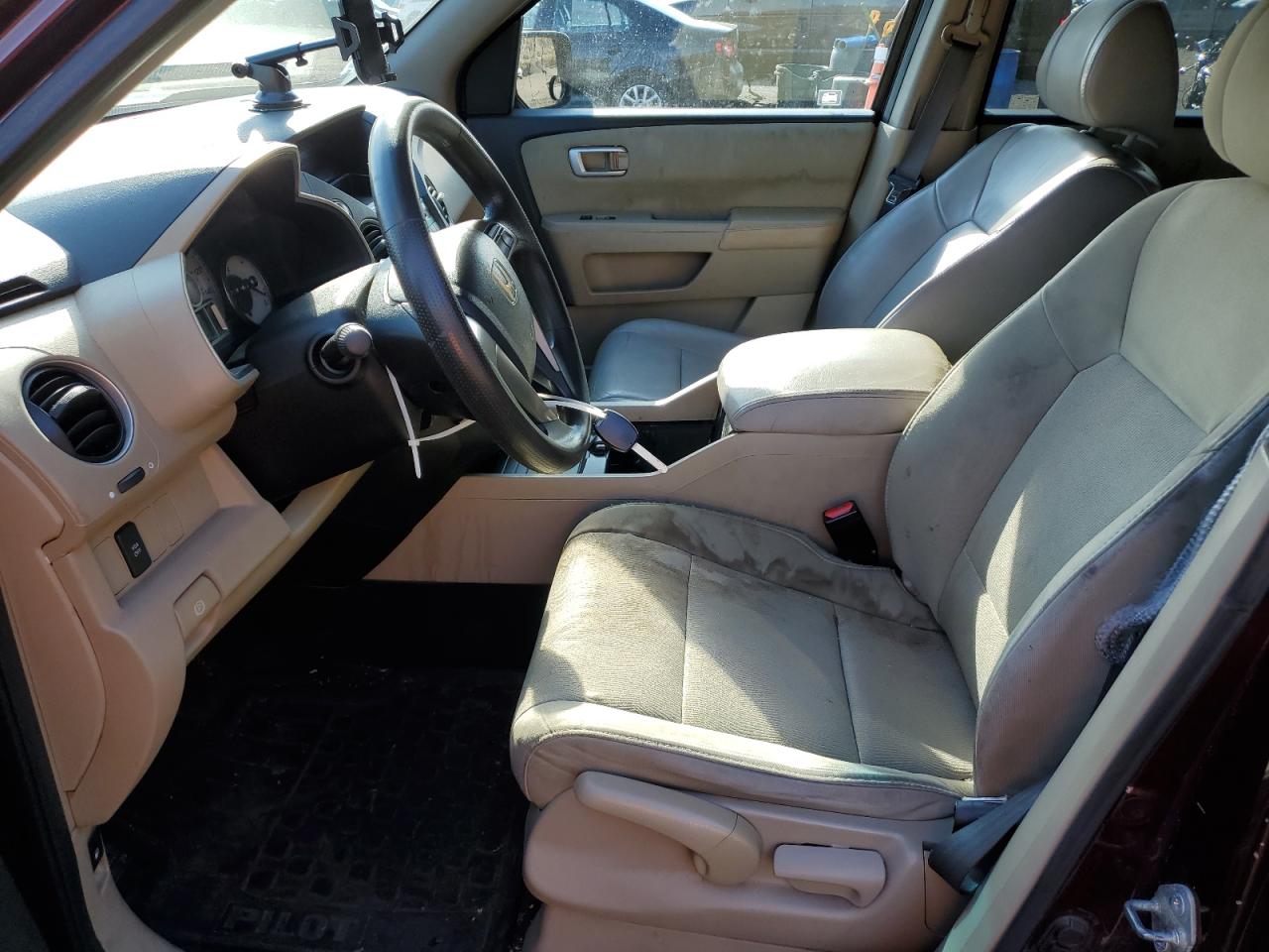 2011 Honda Pilot Lx VIN: 5FNYF4H20BB033292 Lot: 91013215