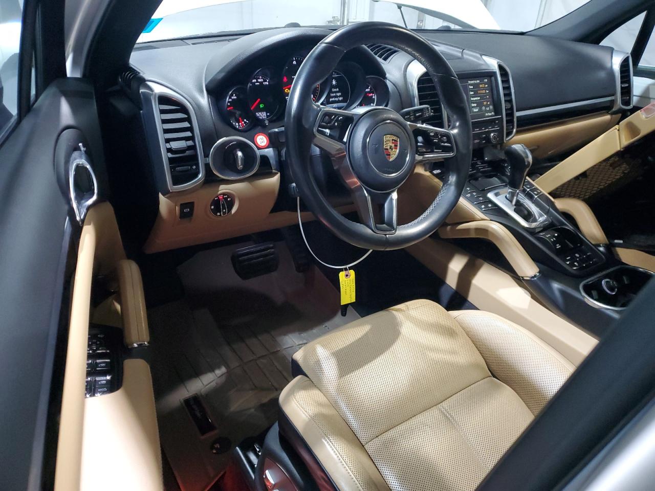 2016 Porsche Cayenne VIN: WP1AA2A2XGKA08052 Lot: 91879145