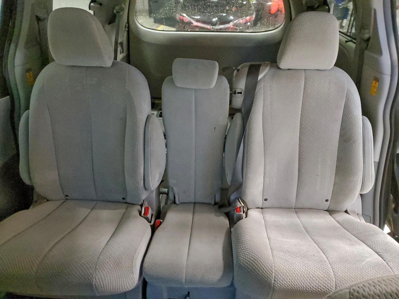 2014 Toyota Sienna Le VIN: 5TDKK3DC4ES517704 Lot: 94299925