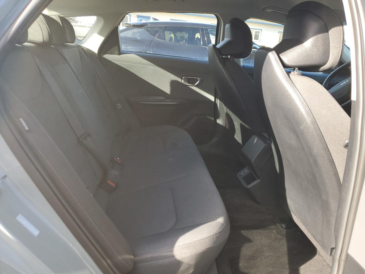 2025 Kia K4 Lx VIN: 3KPFT4DE6SE141745 Lot: 92726935