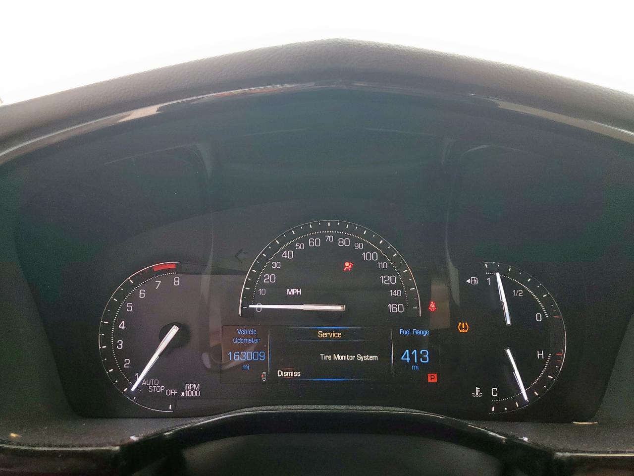 2017 Cadillac Xt5 Luxury VIN: 1GYKNBRS2HZ107868 Lot: 93394475