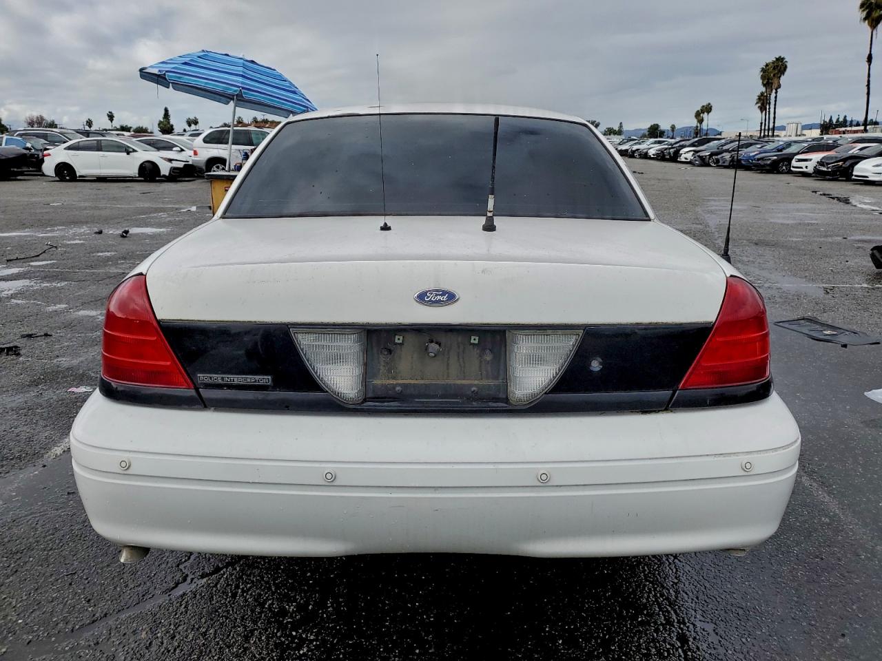 2005 Ford Crown Victoria Police Interceptor VIN: 2FAHP71W75X160000 Lot: 93773375